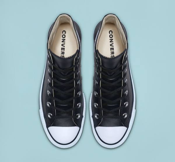 Converse Chuck Taylor All Star Platform Clean Leather High Tops Shoes Black / White | CV-347MUN